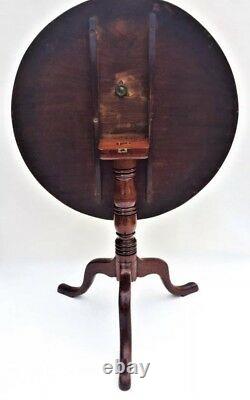 1750-1795 Chippendale Antique Federal Furniture Mahogany Tilt Top Tea Table
