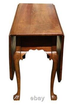 18TH C ANTIQUE CHIPPENDALE WALNUT DROP LEAF DINING TABLE With TRIFID FEET PA