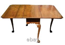 18TH C ANTIQUE CHIPPENDALE WALNUT DROP LEAF DINING TABLE With TRIFID FEET PA