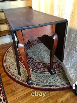 18th Century Massachusetts Chippendale Drop Leaf Table Ball & Claw Feet ca 1770