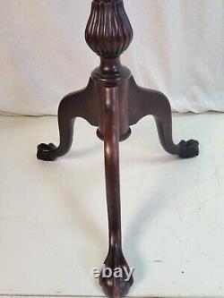 1920s American Chippendale Mahogany Tilt-Top Table Antique Furniture