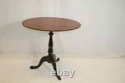 1920s English Queen Anne Chippendale End Side Table with Tilt Top-Antique Mahogany