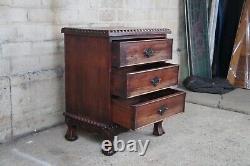 2 Vintage English Chippendale Style Mahogany 3 Drawer Bedside Table Nightstands