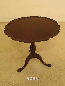 47109EC Chippendale 18th C. Style Mahogany Tilt Top Table