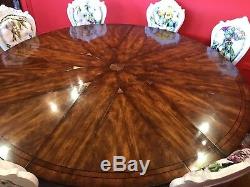 5 ft to 7.11 Amazing Sunburst Flame mahogany Jupe circular Grand dining table