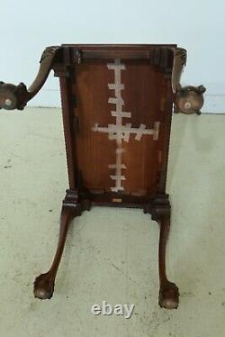 50195EC COUNCILL CRAFTSMEN Ball & Claw Chippendale Mahogany Tea Table