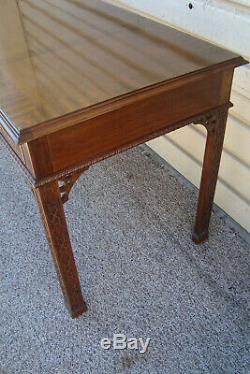 60526 Banded Mahogany Chippendale Library Table Desk
