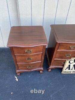 64987 Pair Mahogany Claw Foot Nightstand End Table s