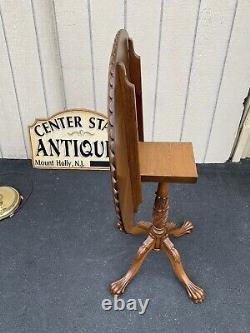 65053 Solid Mahogany Tilt Top Lamp Table Stand