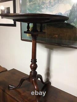 Antique 18th C. Figured Mahog Tilt Top Birdcage Candlestand Philadelphia