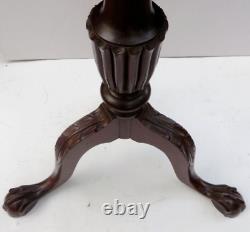 Antique 18thC Oval Mahogany Tilt Top Tea Table Chippendale Claw and Ball Feet