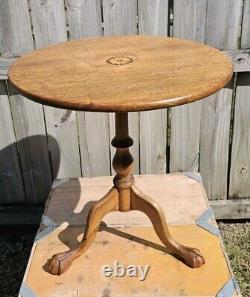 Antique American Chippendale Style Tilt-Top, Ball And Claw Side Table