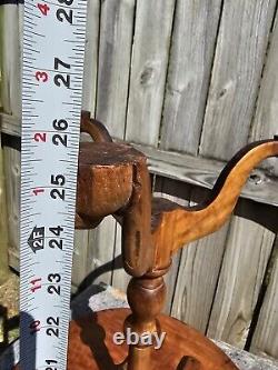 Antique American Chippendale Style Tilt-Top, Ball And Claw Side Table