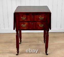 Antique Chippendale Mahogany Pembroke Drop Leaf Side Table