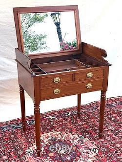 Antique Chippendale Style Mahogany Vanity Or Dressing Table With Folding Mirror