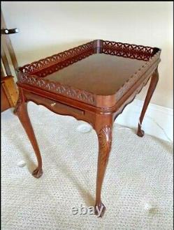 Antique Council craftsman STYLE Mahogany Fretwork Flame Tea Table Chippendale