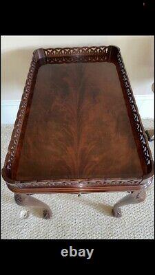 Antique Council craftsman STYLE Mahogany Fretwork Flame Tea Table Chippendale