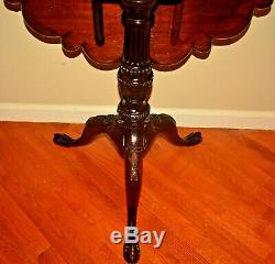 Antique Early Federal Georgian Chippendale Flame Mahogany Tilt Top Tea Table