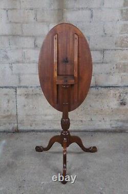 Antique English Georgian Chippendale Style Mahogany Inlaid Oval Tilt Top Table