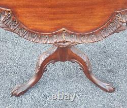 Antique Pierced Mahogany Chippendale Style Pie Crust Tilt-Top Tea Pedestal Table