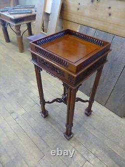 Antique Vintage Chinese Chippendale Style Hardwood Side Display Table Stand