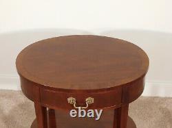 Baker Furniture Company Chippendale Oval Mahogany Inlaid Nite Stand Side Table