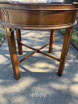 Baker Furniture Mahogany Accent End Drum Table One Drawer Chinese Chippendale