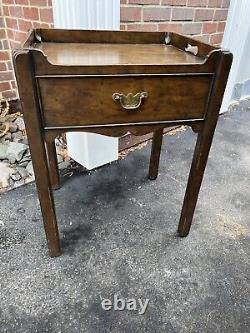 Baker Furniture Mahogany Accent End Table One Drawer Chippendale 19x16x26.5