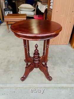 Beautiful Antique Pair of Hand Carved Mahogany Round Side End Tables L@@K
