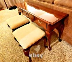 Beautiful Sofa Table + Ottomans Thomasville Furniture Three Drawers Chippendale