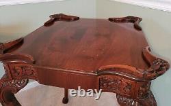 Beautiful pair of Chippendale-Style Walnut or Mahogany Ornate Side End Tables