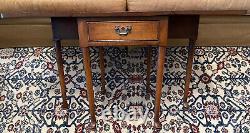 Biggs Chippendale Mahogany Small Drop Leaf Table Pembroke Table