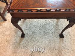 COUNCILL CRAFTSMEN Ball & Claw Chippendale Mahogany China Tea Table