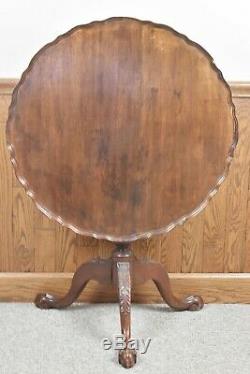 Carved Chippendale Mahogany PieCrust Tea Table Claw & Ball Williamburg Style