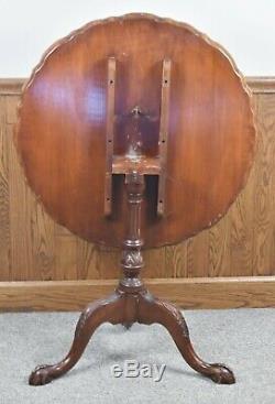 Carved Chippendale Mahogany PieCrust Tea Table Claw & Ball Williamburg Style