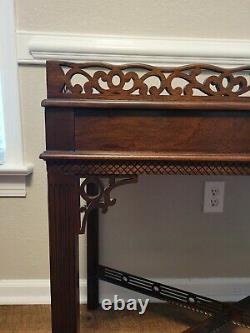 Century Furniture Sutton Chippendale Style Mahogany Tea Table Accent Free ship