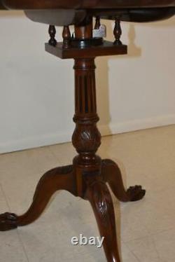 Chippendale Mahogany Pie Crust Tilt Top Table Ball & Claw Feet