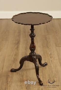 Chippendale Style Vintage Mahogany Pie Crust Pedestal Side Table