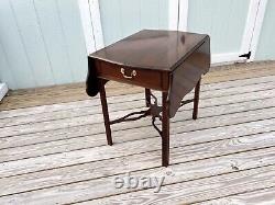 Councill Craftsmen Mahogany Drop Leaf Pembroke End/Side Table with Drawer