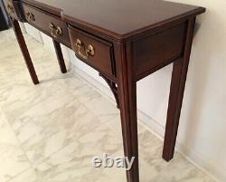 DAVIS CABINET CO Chippendale Mahogany Console Table with3 Drawers