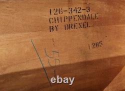 DREXEL HERITAGE CHIPPENDALE DINING TABLE WithLEAVES
