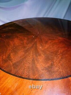 DREXEL Round Chippendale Mahogany Lamp End Table L62400EC Wood Brown VINTAGE 90s