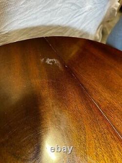 Drexel Set of Two Drop Leaf End Tables 27H 19 W 35 D In Very Good Condition