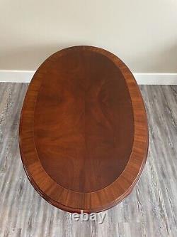 ETHAN ALLEN Vintage 18th Century Mahogany Ball & Claw Foot Coffee Table