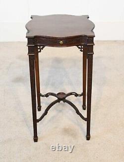 Edwardian Side Tea Table Mahogany Chippendale Style 1900