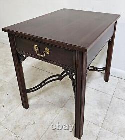 Ethan Allen Georgian Court Chippendale Lamp End Side Table Cherry 225