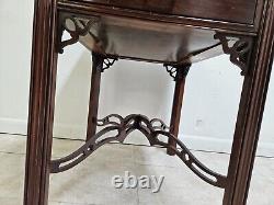 Ethan Allen Georgian Court Chippendale Lamp End Side Table Cherry 225