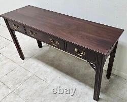 Ethan Allen Georgian Court Chippendale Sofa hall foyer table console 225