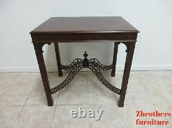 Ethan Allen Newport Pierce Carved Mahogany Lamp End Table chippendale