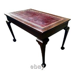 Fine Vintage Chippendale Style Writing Library Desk Cabriole Claw Foot Ball Legs